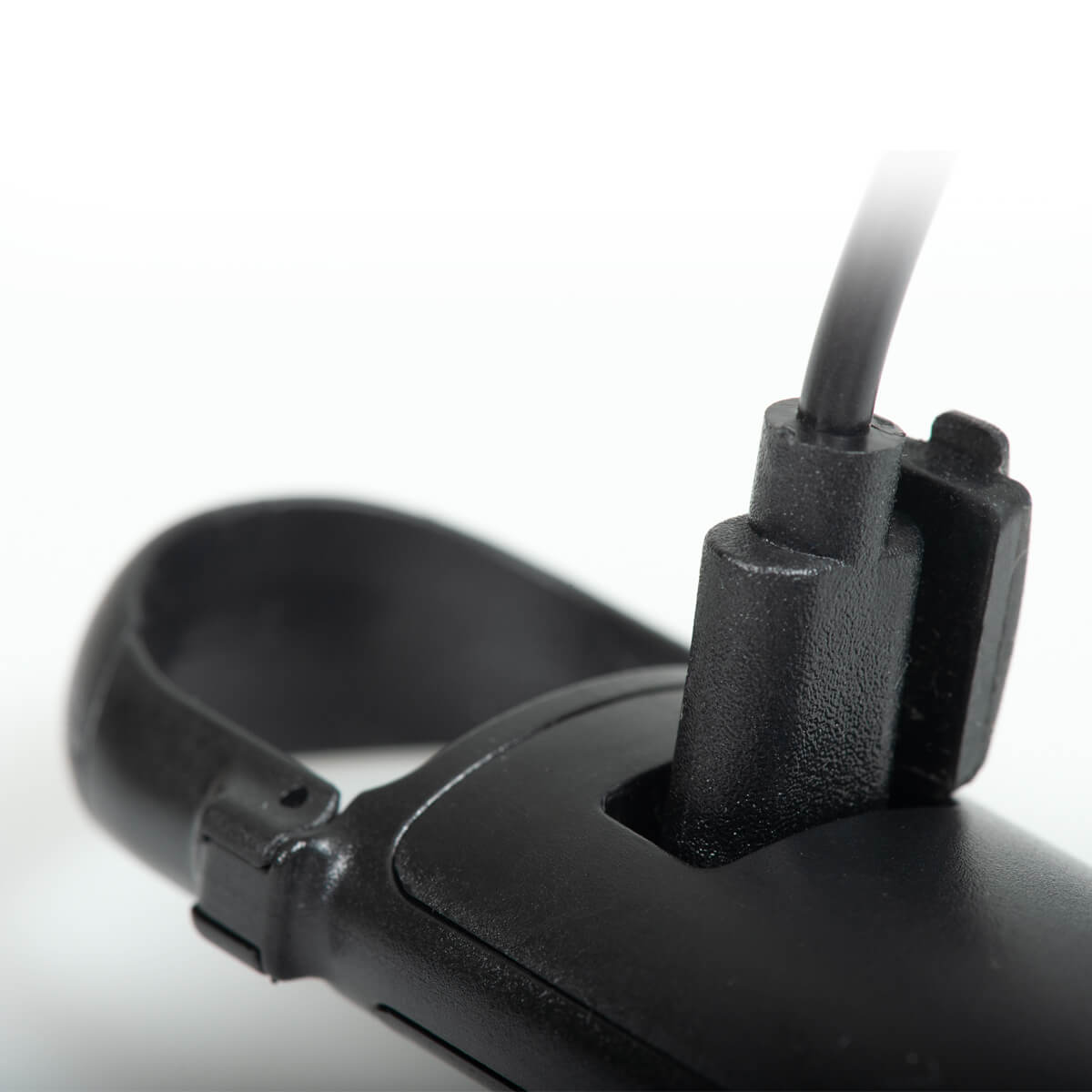 taschenlampe-karabiner-ladekabel-praisent-3124_1920x1920